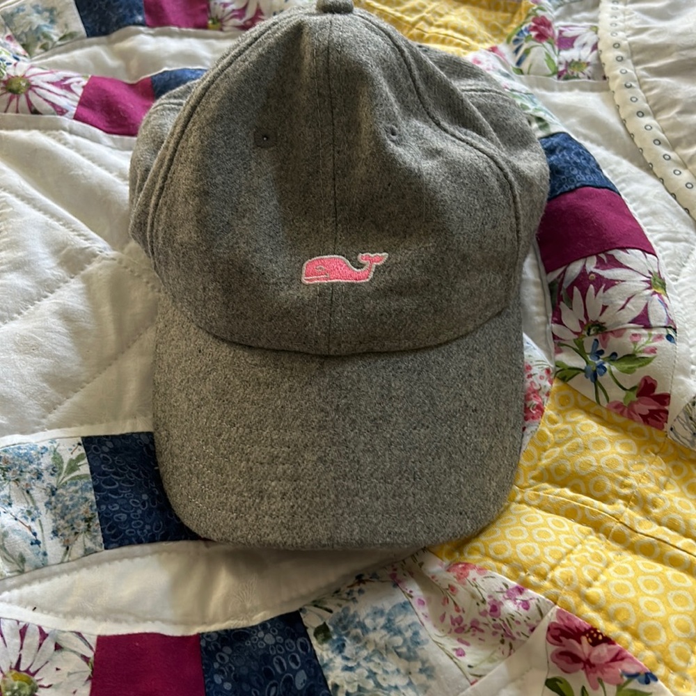 Vineyard vines hat